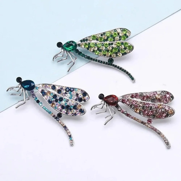 VQ Rhinestones Dragonfly Brooch - Picture 2 of 8